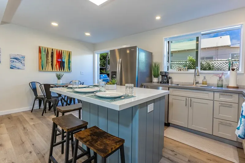 Authentic 3BR Duplex photo 4
