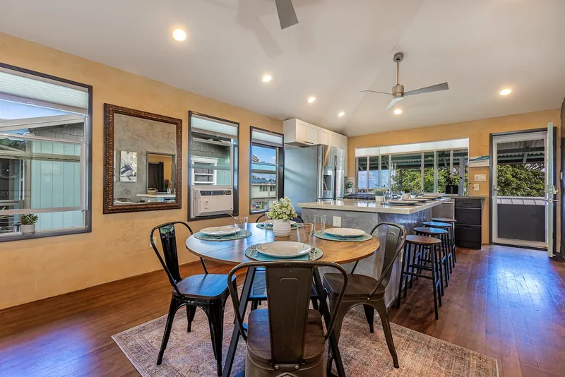 Cozy up to the bar or choose the lower seating at the table — Historic 2BR Condo, Wailuku