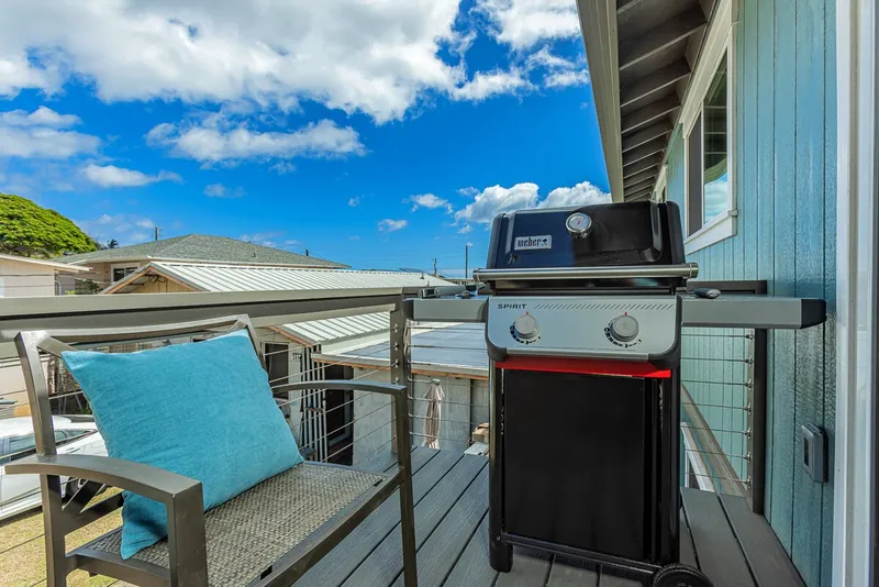 Gas Grill with Seats for Sips While you BBQ — Modern 3BR Home, Wailuku