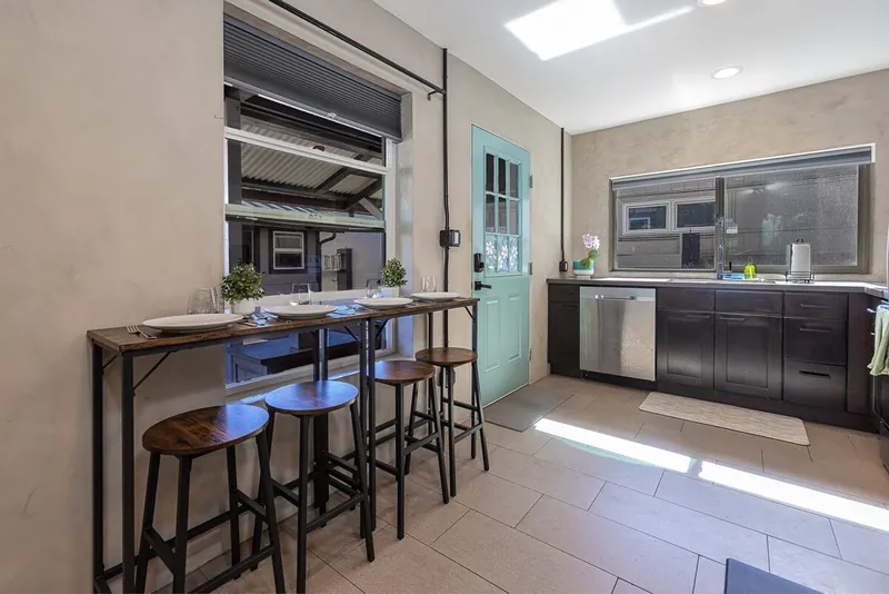 Work-Friendly 2BR, Wailuku Maui vacation rental — photo 7
